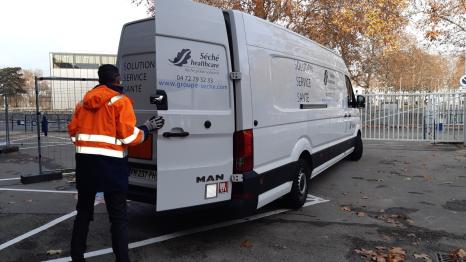 Séché Transports DASRI van. © Séché Environnement